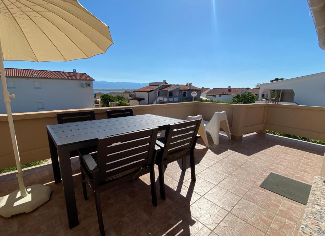 Beachfront Apartment Vir Εξωτερικό φωτογραφία