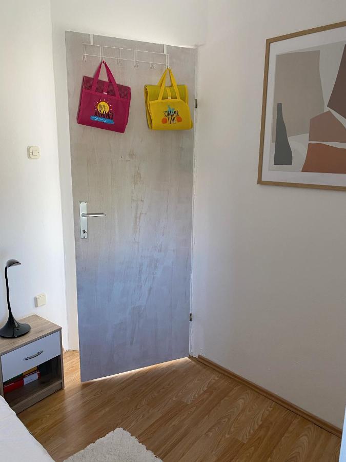 Beachfront Apartment Vir Εξωτερικό φωτογραφία